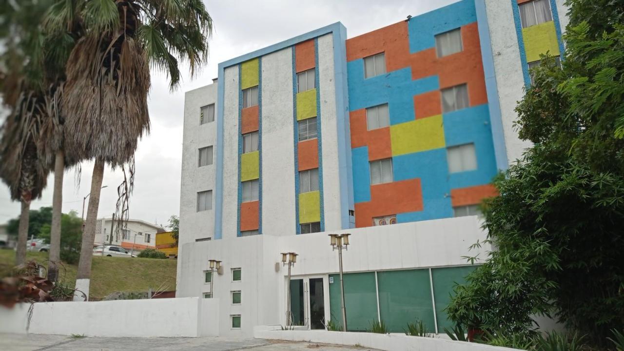 Confort Ejecutivo Suites Lindavista Guadalupe  ภายนอก รูปภาพ