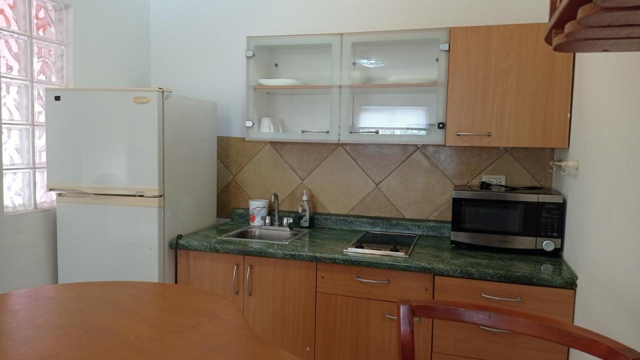 Confort Ejecutivo Suites Lindavista Guadalupe  ภายนอก รูปภาพ
