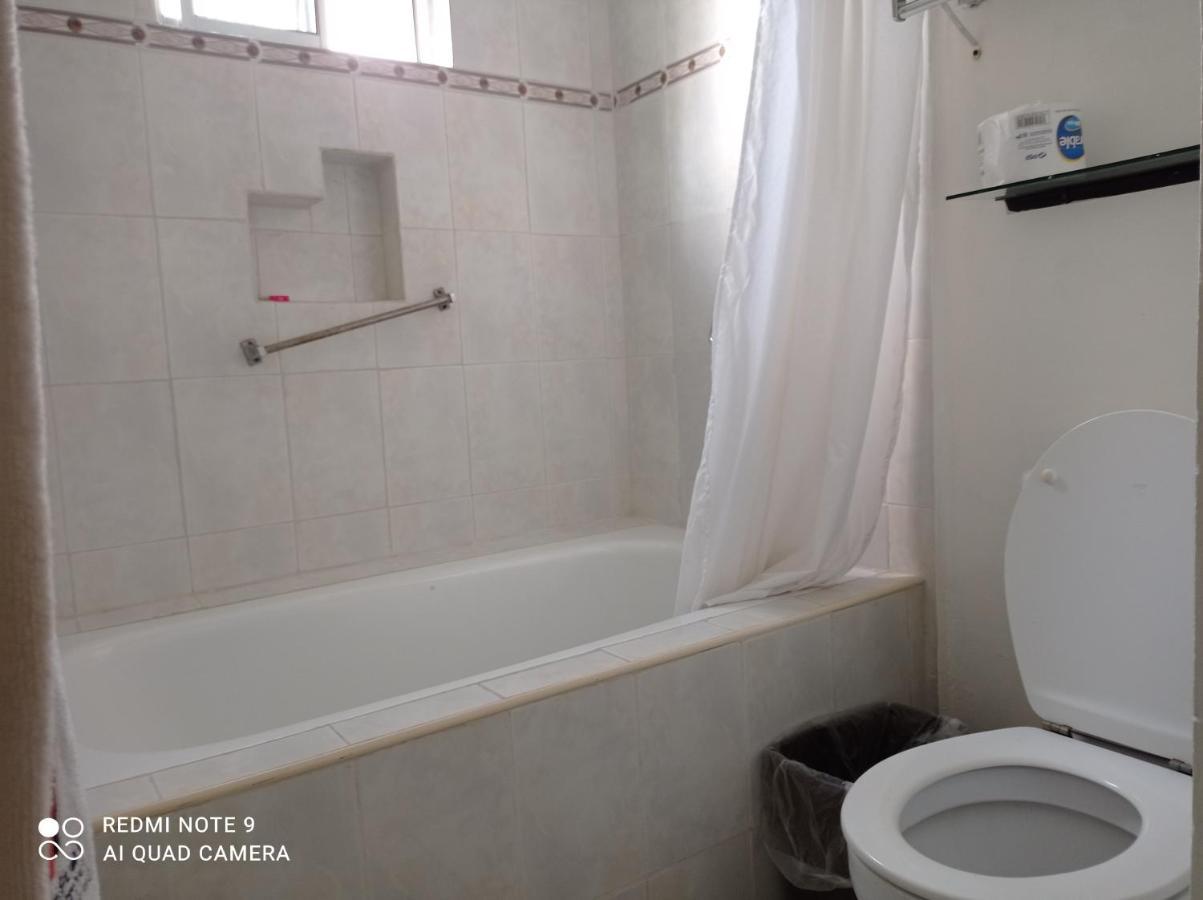 Confort Ejecutivo Suites Lindavista Guadalupe  ภายนอก รูปภาพ