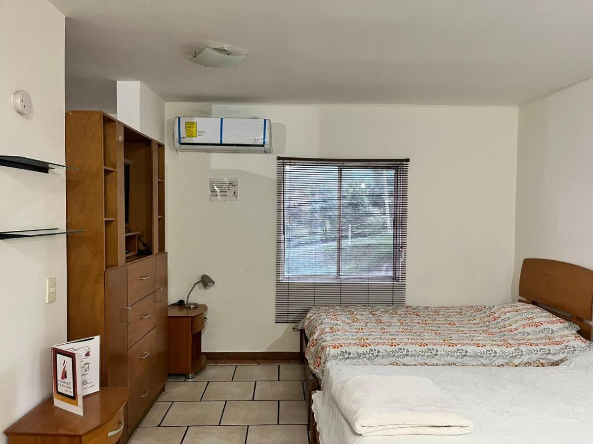 Confort Ejecutivo Suites Lindavista Guadalupe  ภายนอก รูปภาพ