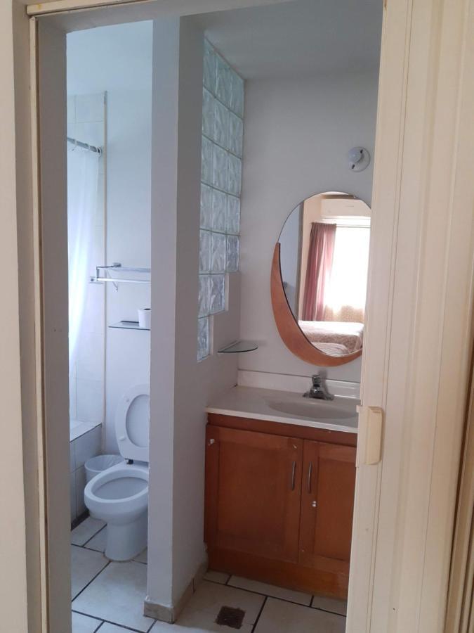 Confort Ejecutivo Suites Lindavista Guadalupe  ภายนอก รูปภาพ